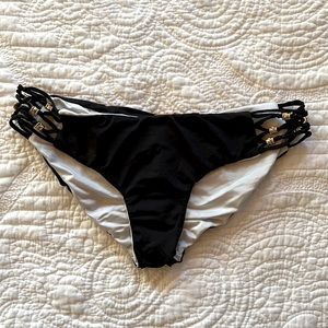 Beach Bunny Bikini Bottom!👙☀️